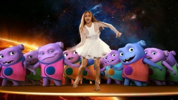 Jennifer Lynn Lopez - Feel The Light